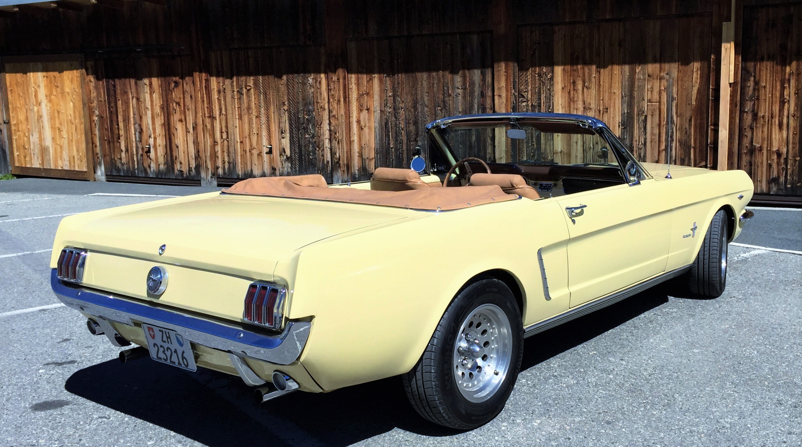 Vintage Ford Mustang