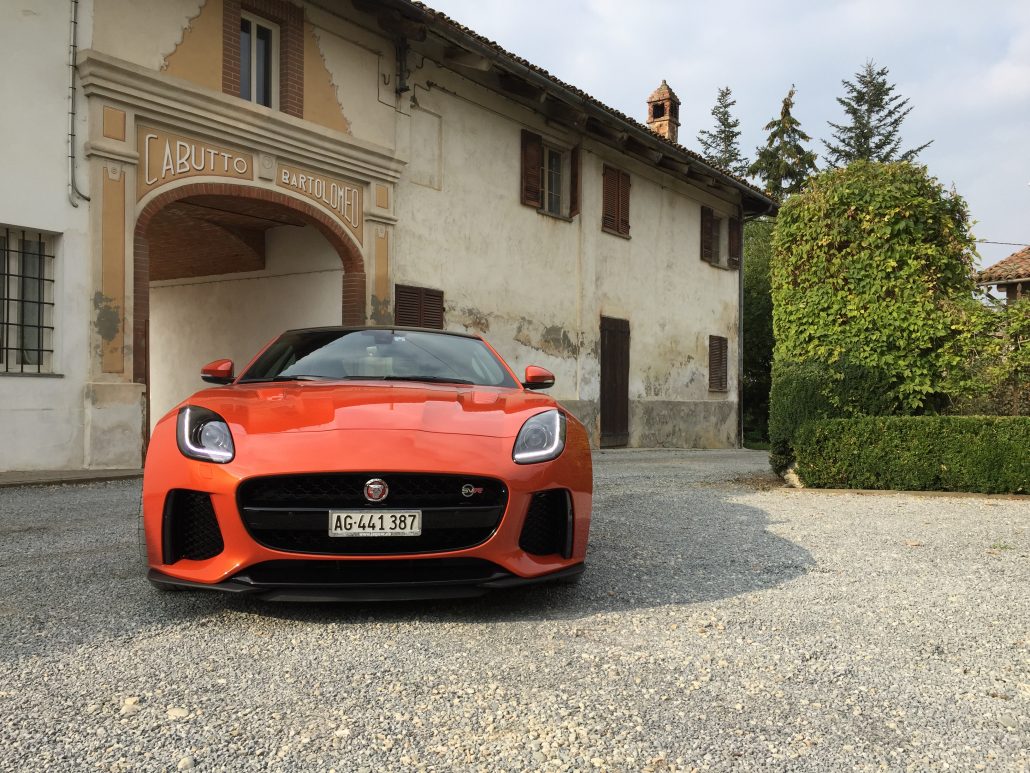 jaguar-f-type-svr-front