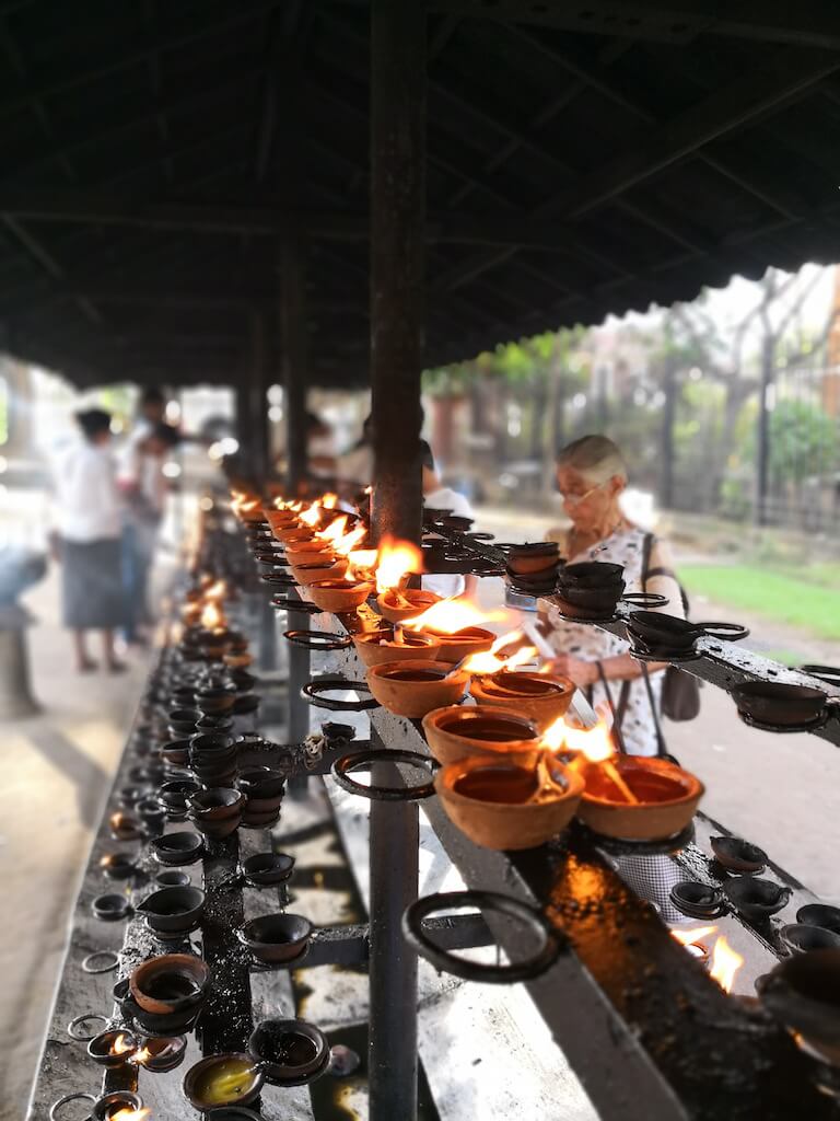 sri lanka temple