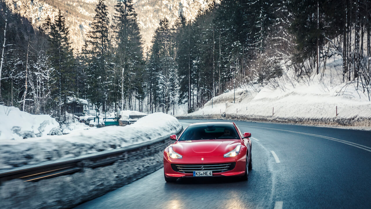 Mit Dem Ferrari Kombi Auf Schnee Und Eis A Gentleman S World